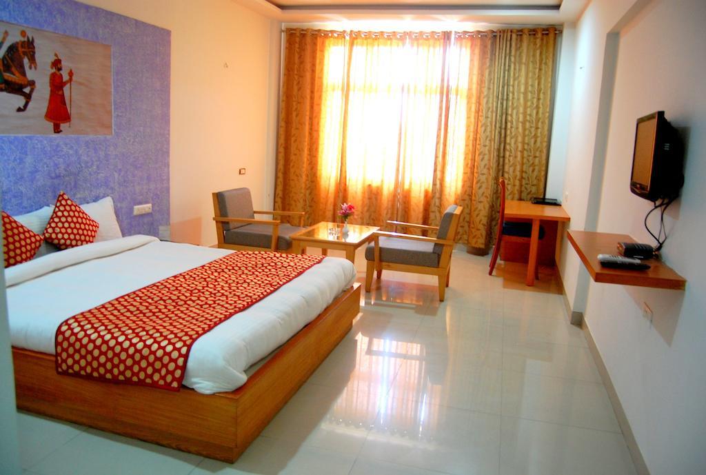 Ranbanka Heritage Resort Bhīlwāra Rom bilde